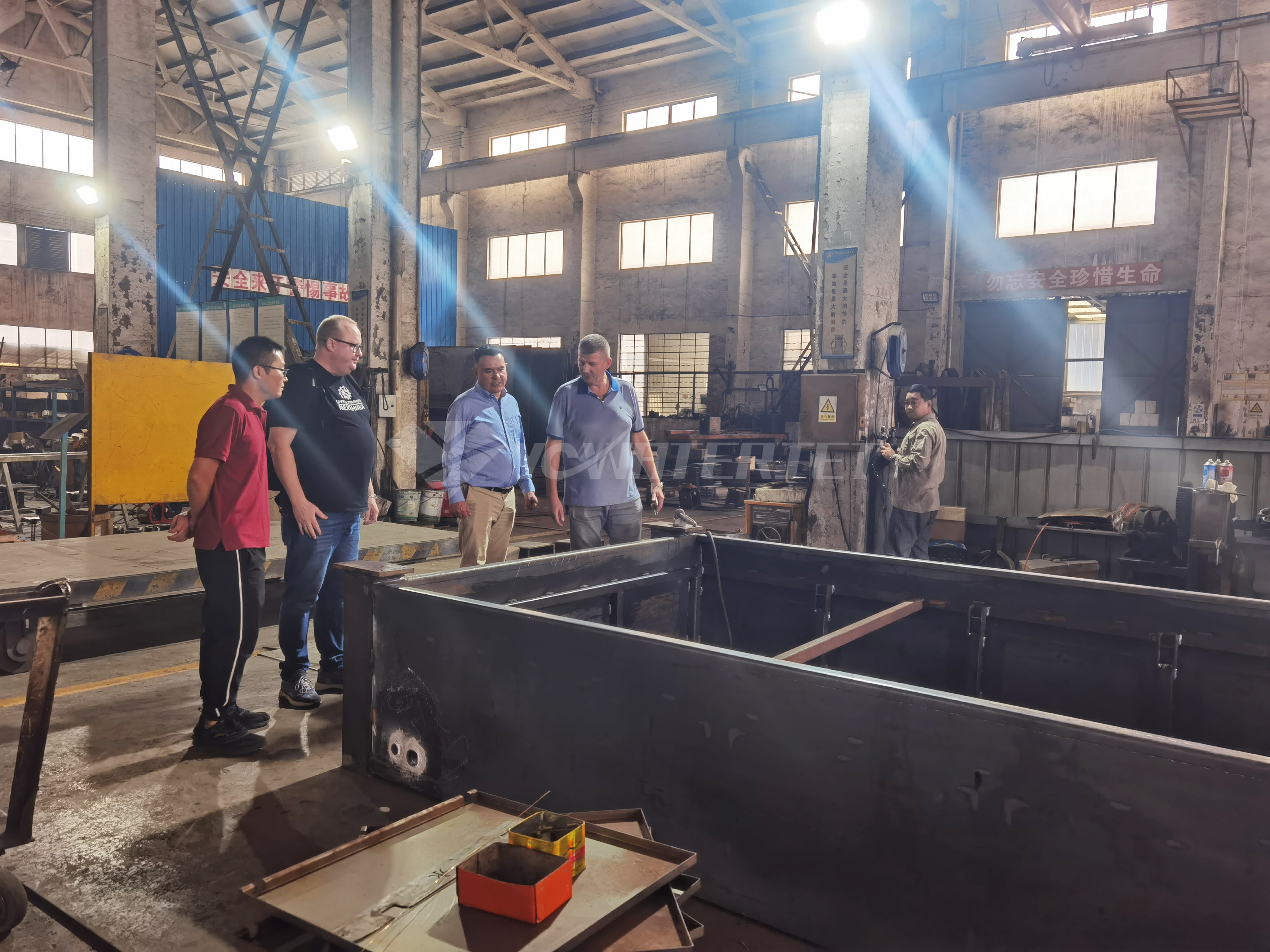 cutting table production