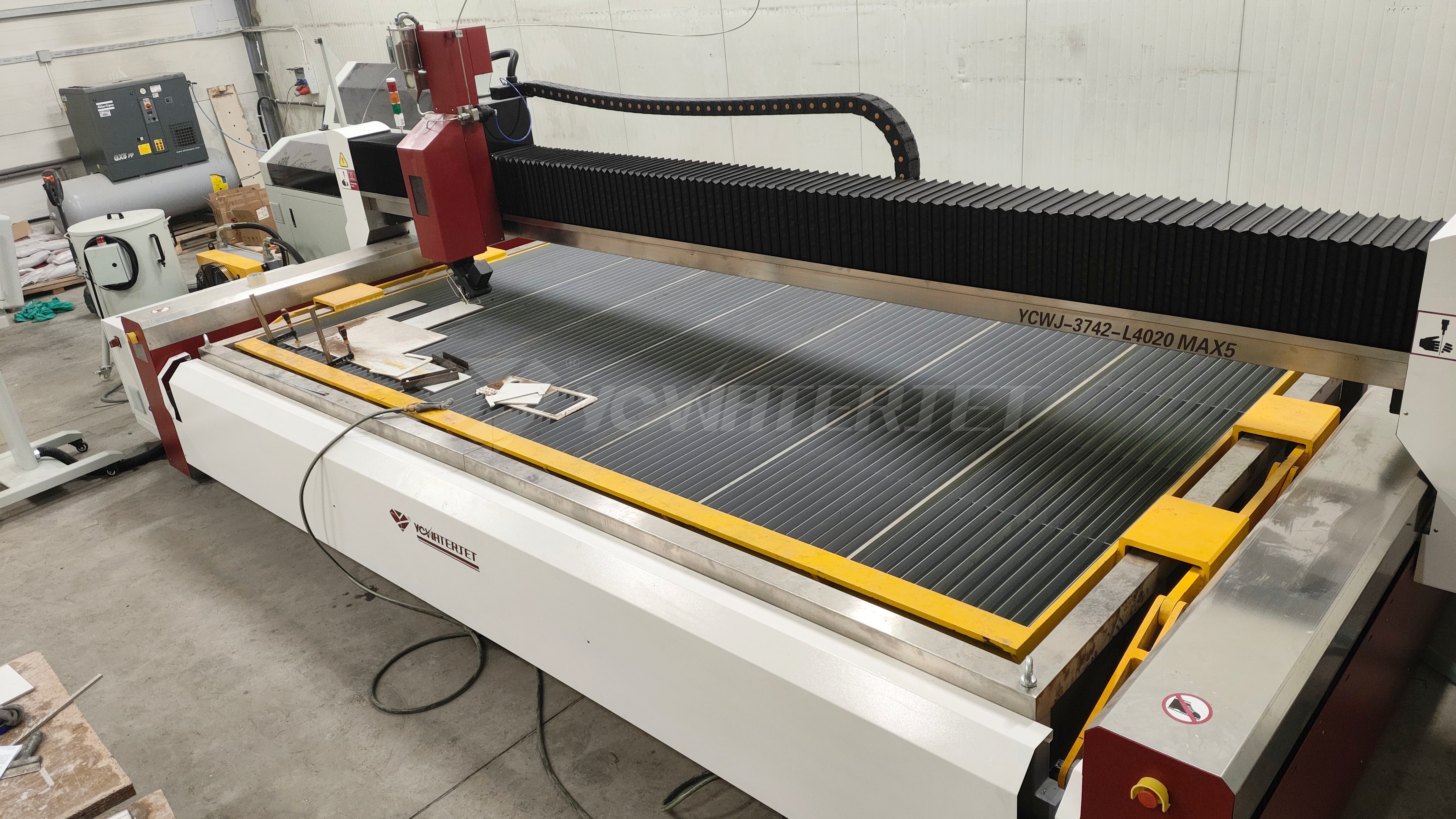 L4020 5-axis Waterjet
