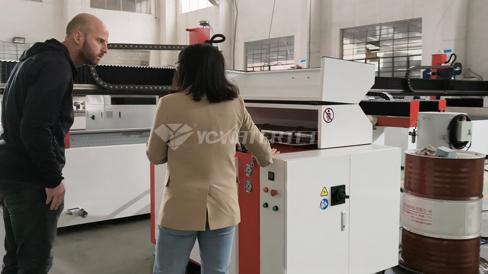 E-series machine related HP pump