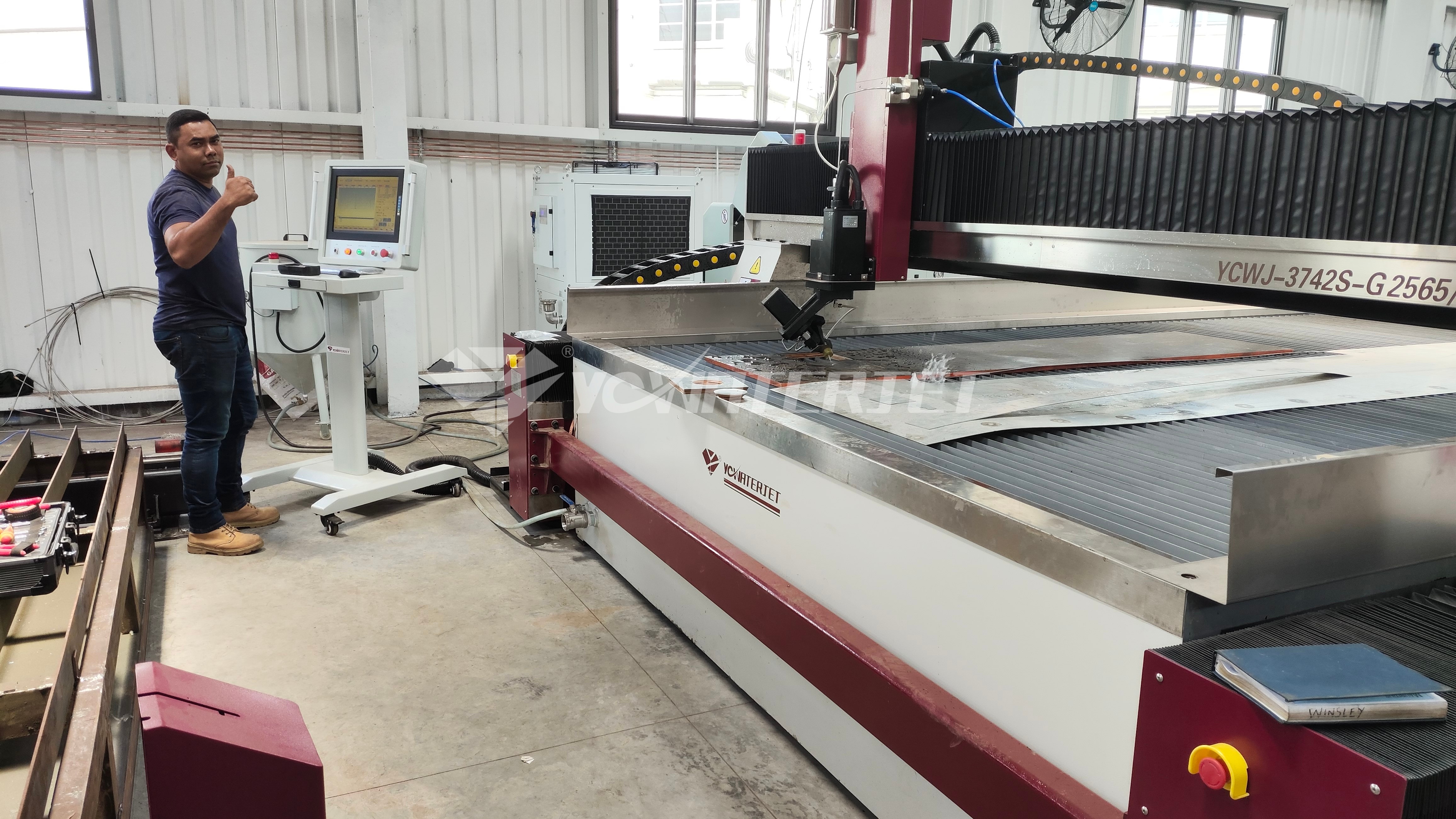 5-axis water jet cutter