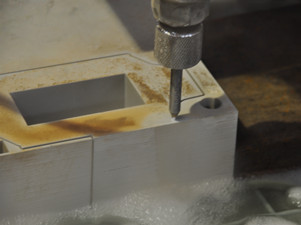 waterjet metal cutting machine