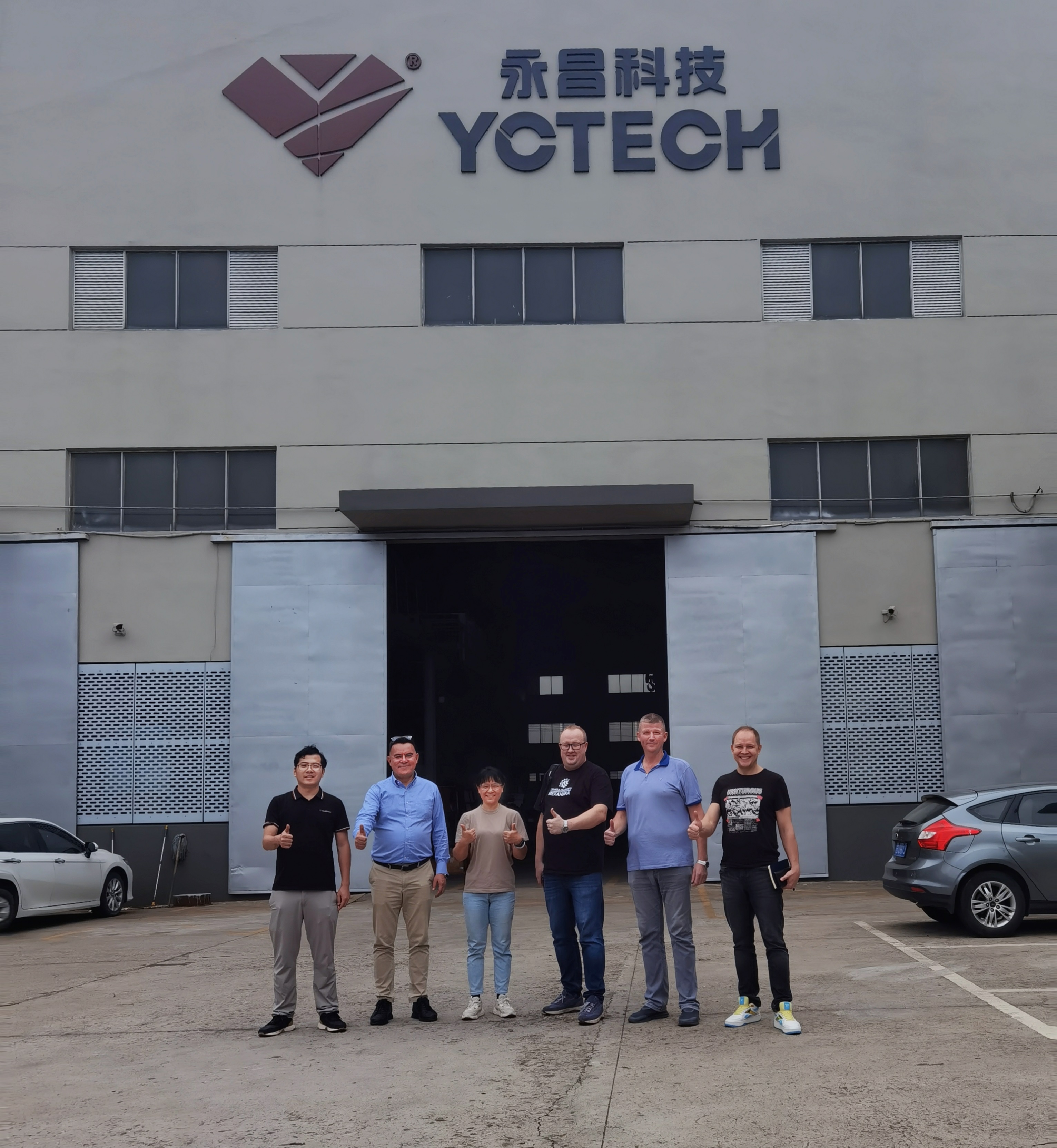 Group photo with the client