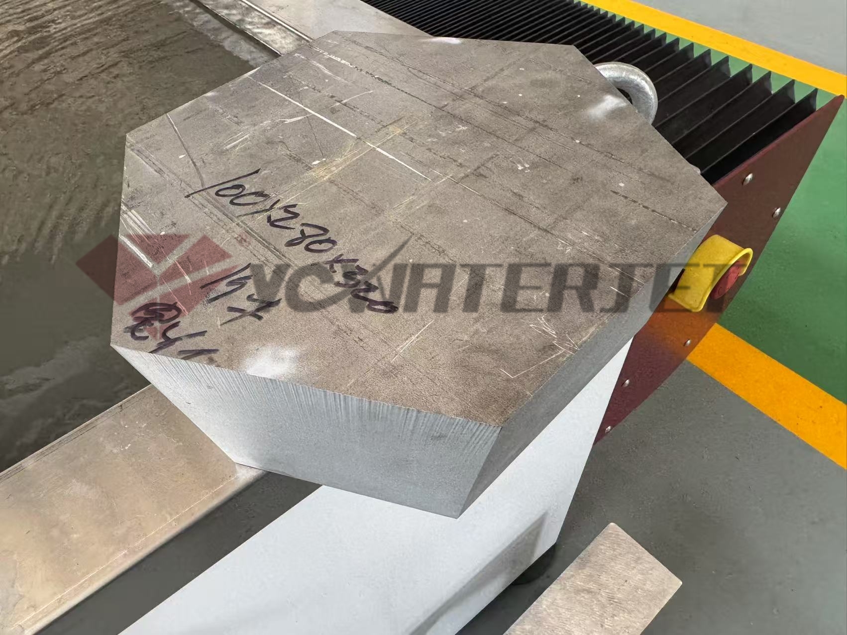 Large aluminum block cutting sample